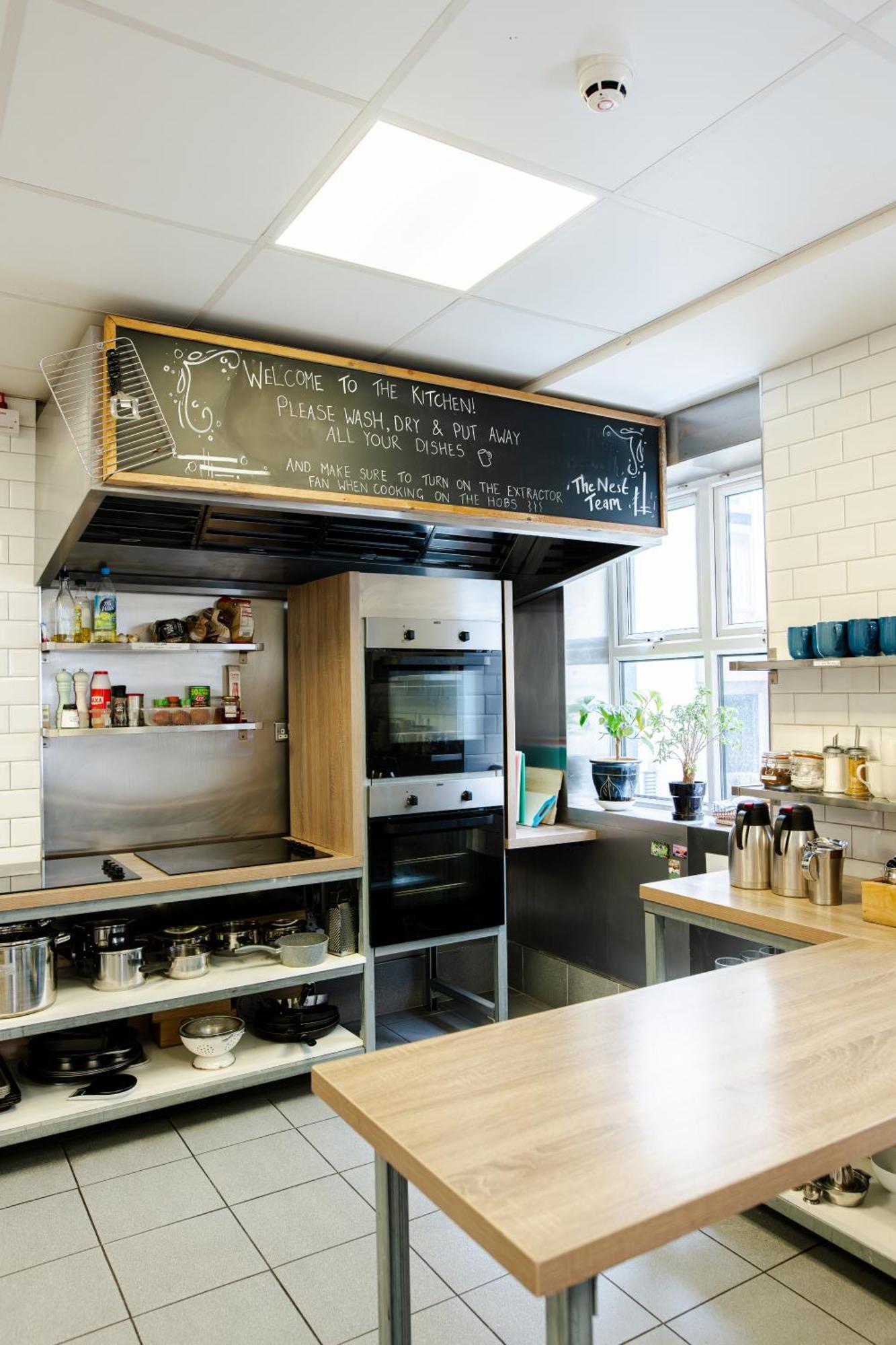 The Nest Boutique Hostel กัลเวย์ ภายนอก รูปภาพ